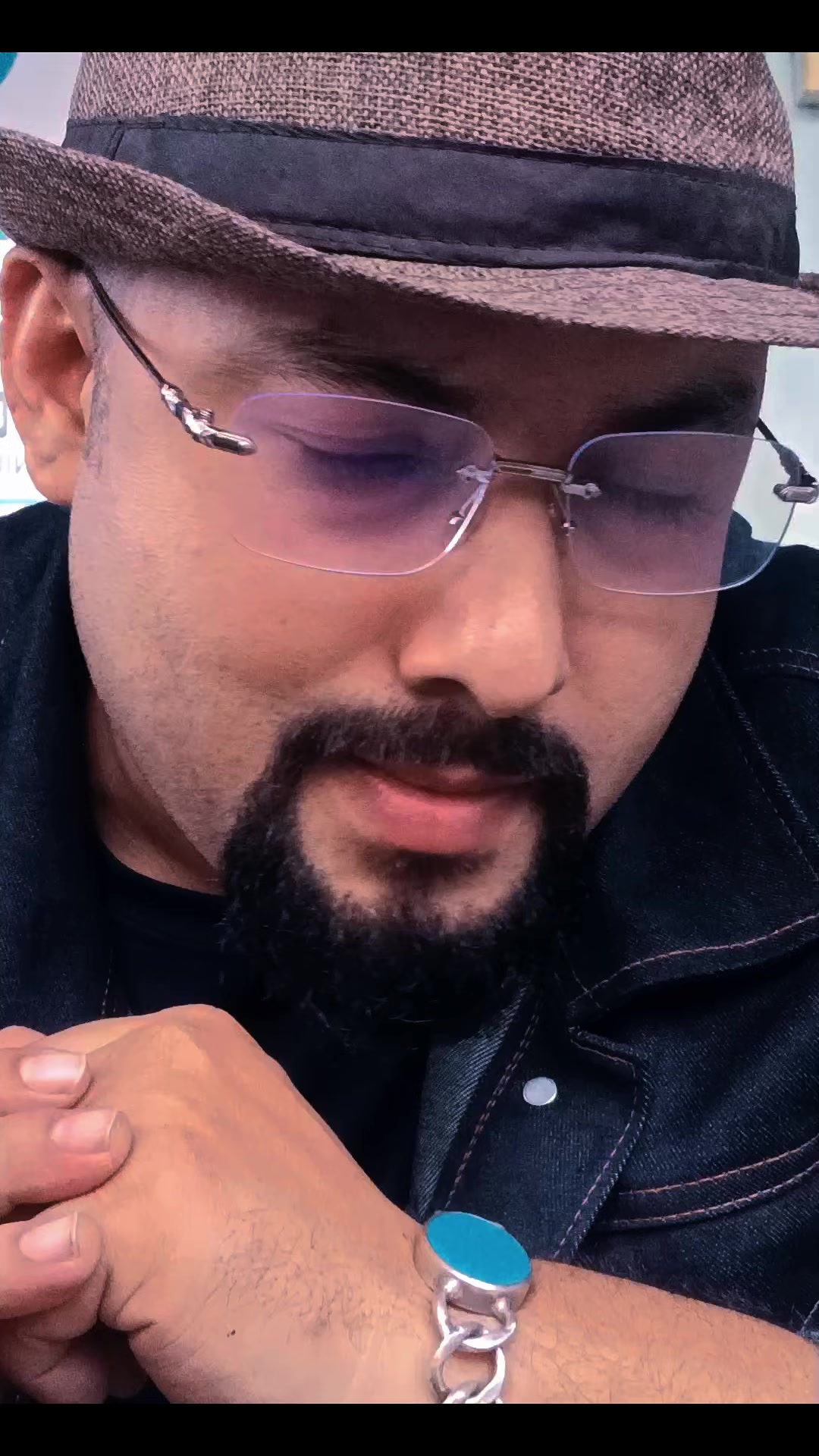 @Nepali🇳🇵SALMAN-1 (Bikram)