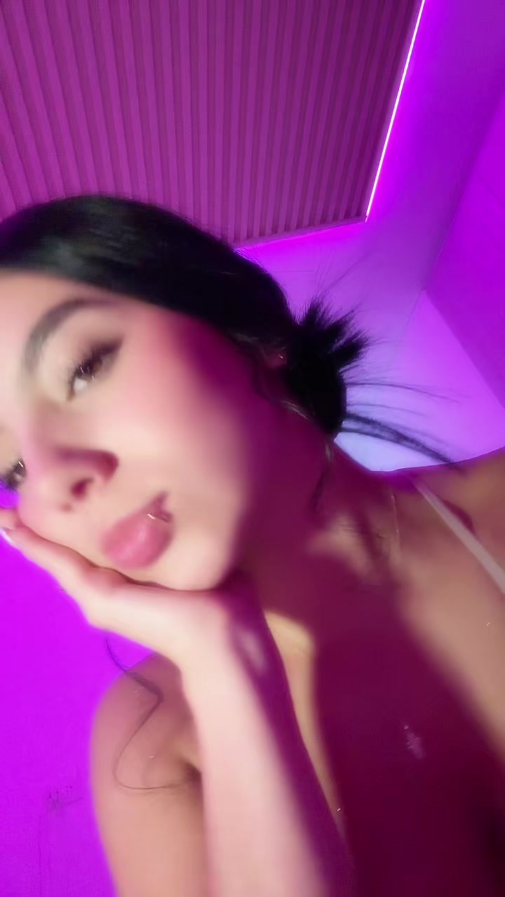 @Ximenita🍒.