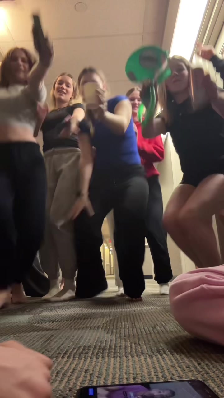 @hails_15