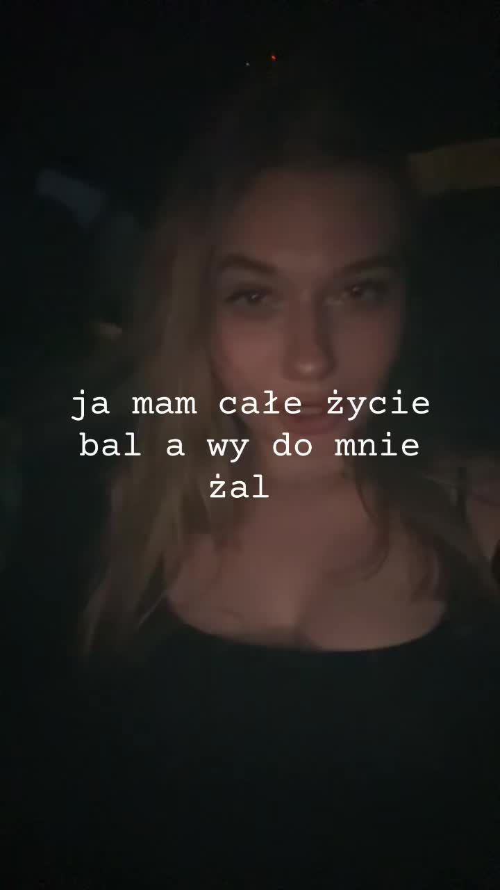 @Karolina<3