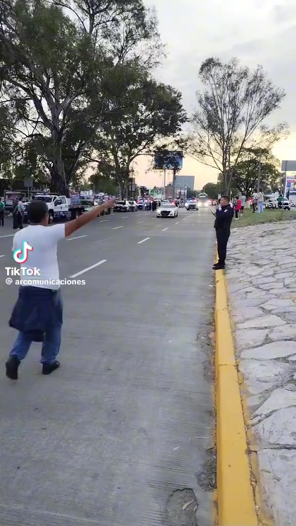 @Jennifer tik tok baila 21