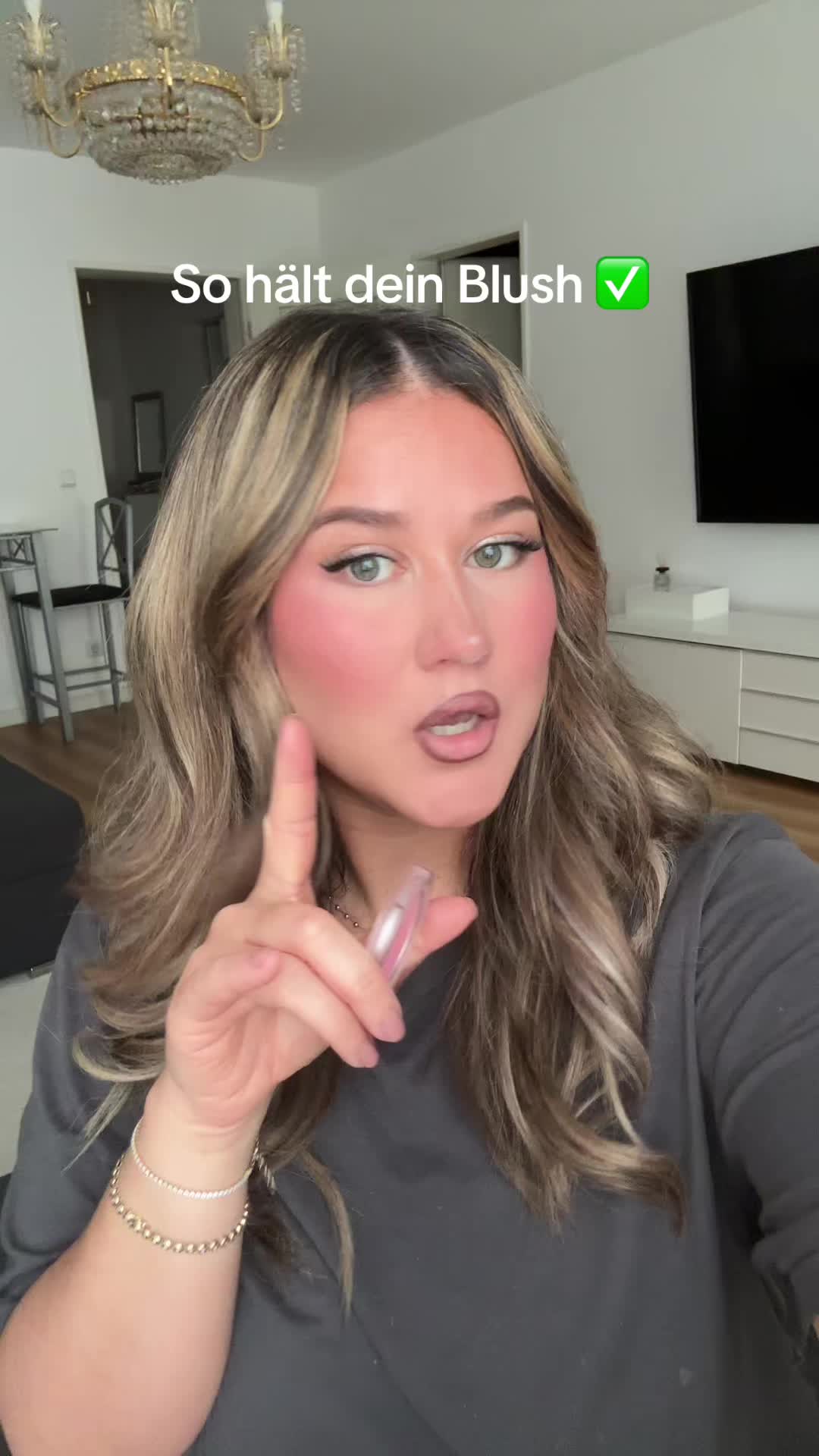 @Marina | Haar & Make-Up Artist