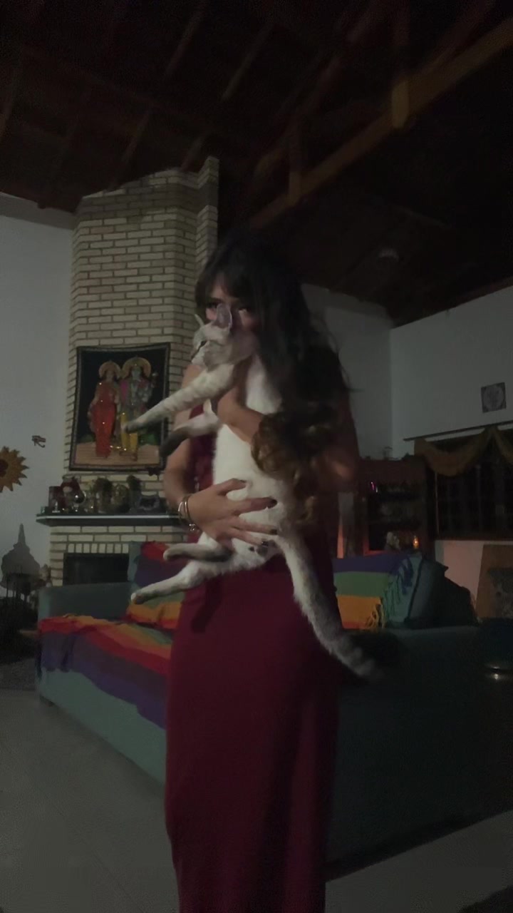 @Violeta