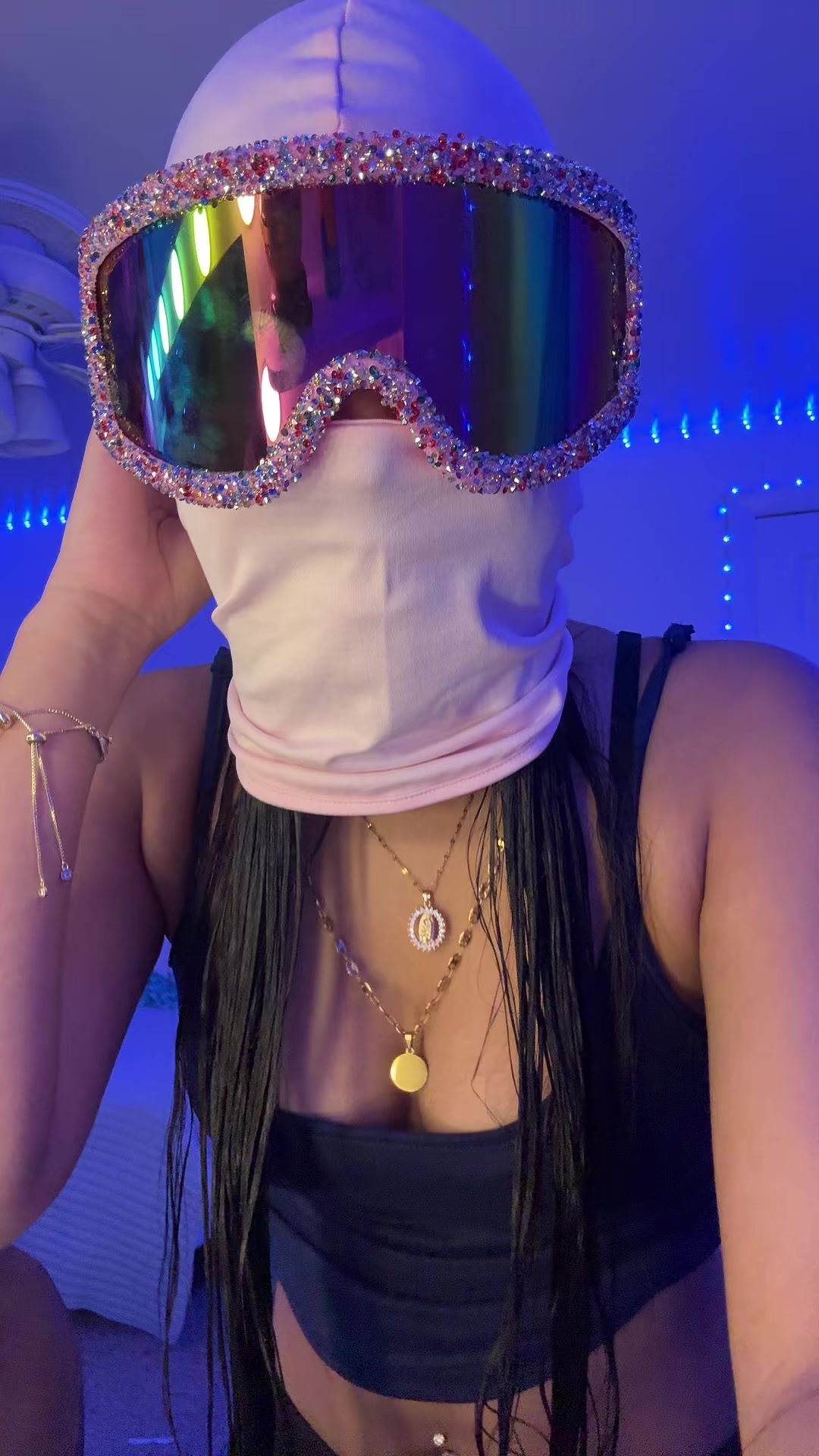 @VALERIA🦦