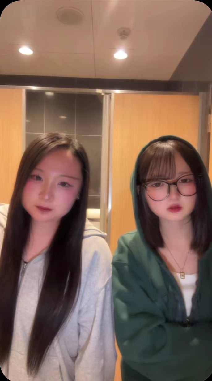 @胡 心