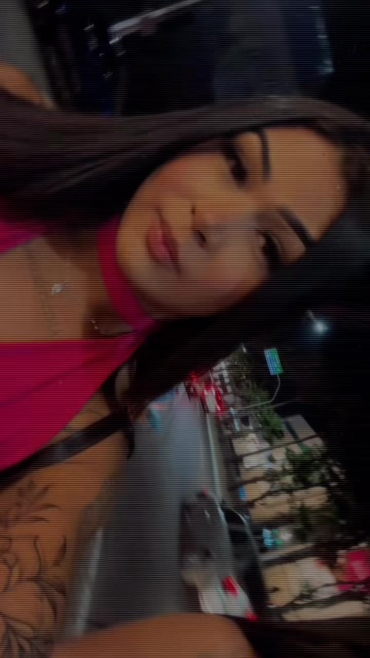 @monyque.diass