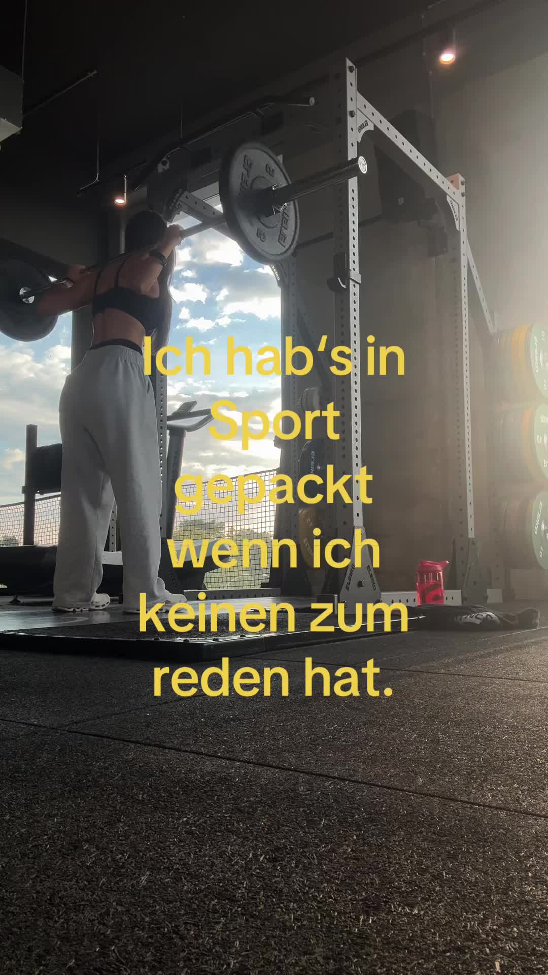 @Elisa