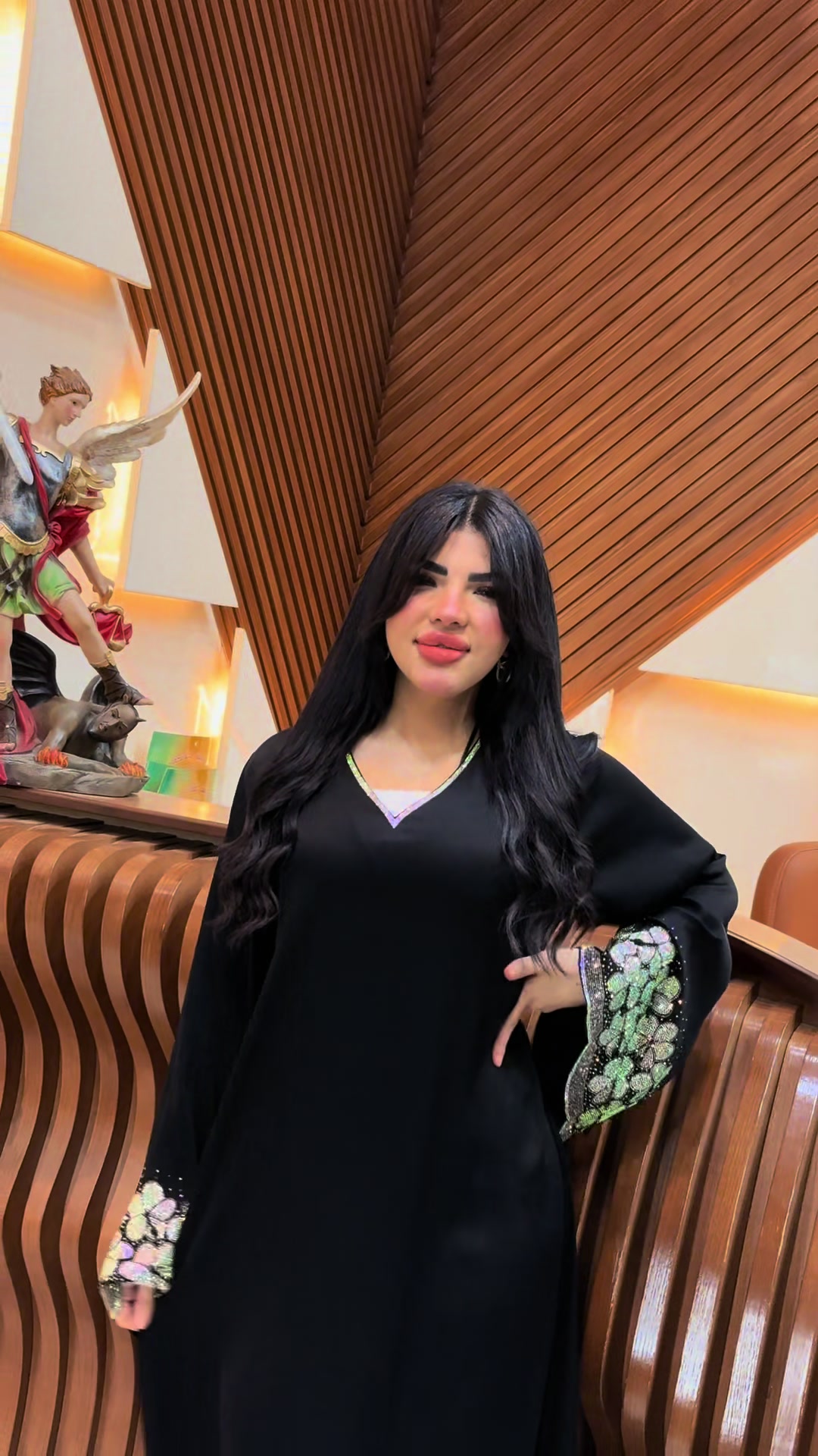 @سنتر سنيوريتا للعبايات الخليجي