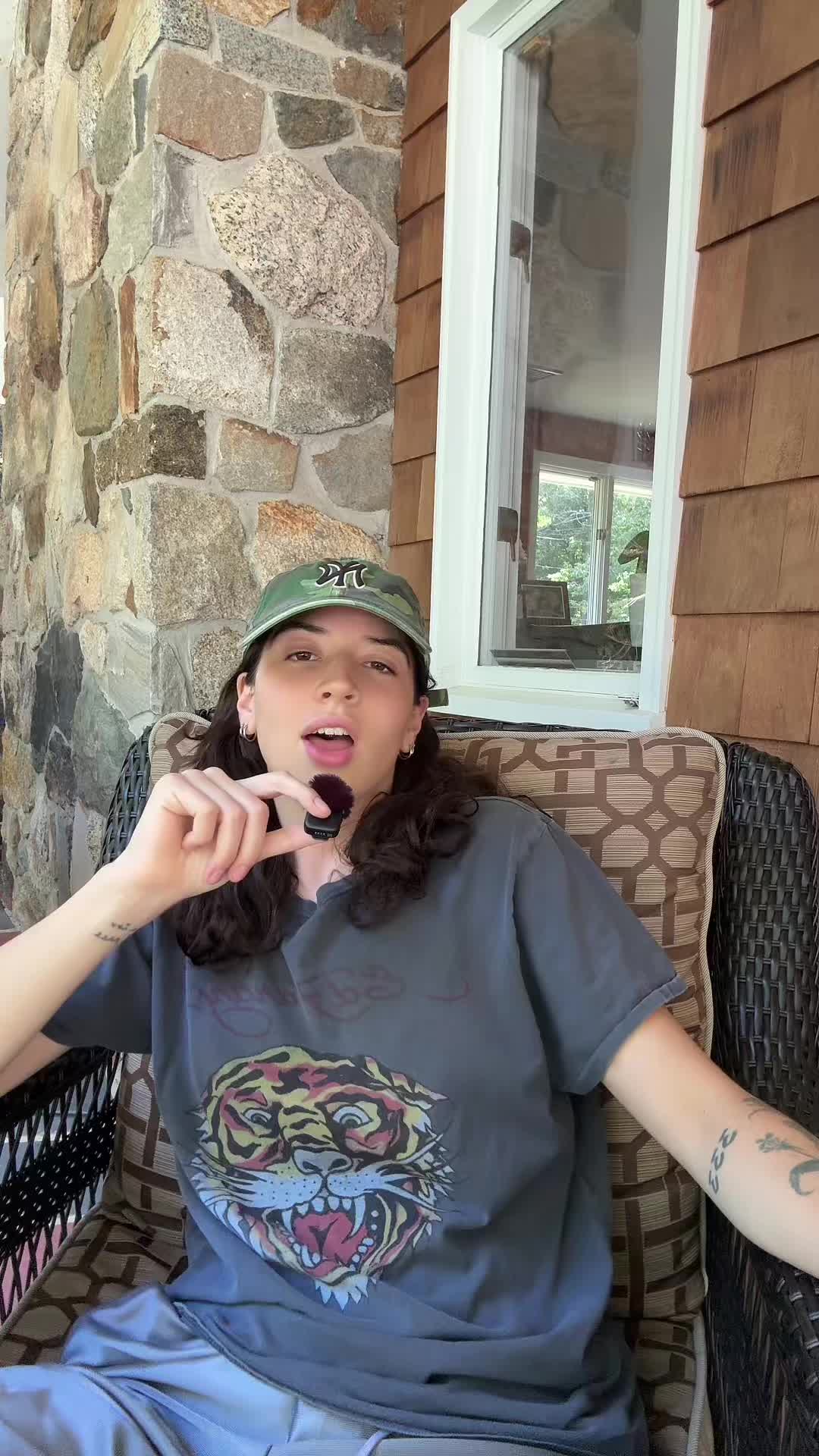 @laura ⚢