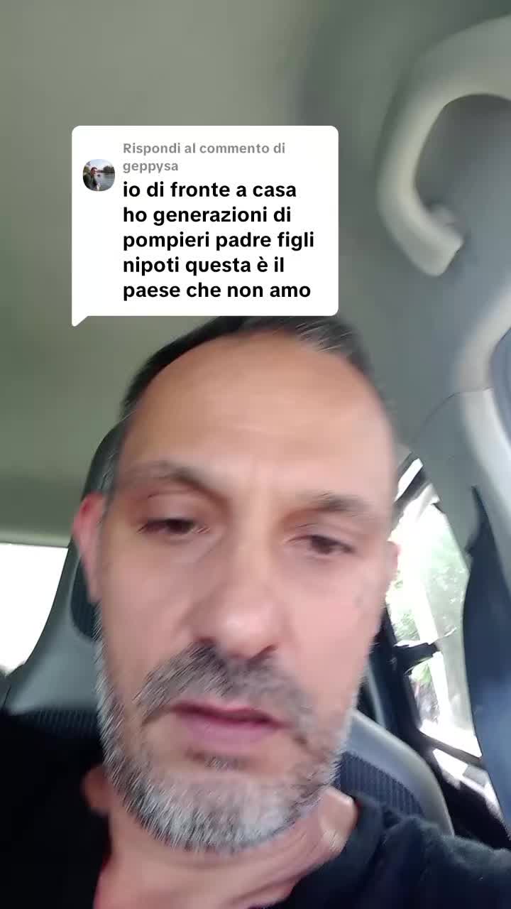 @Vitaliano Corasoniti