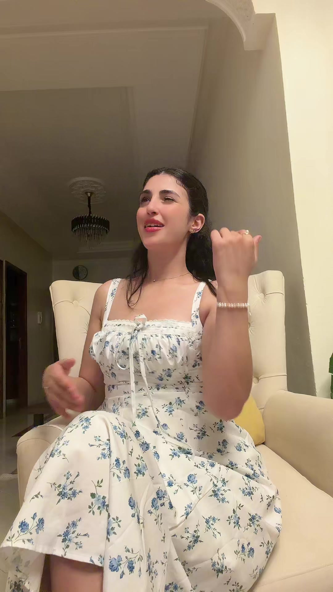 @امولة 🦋