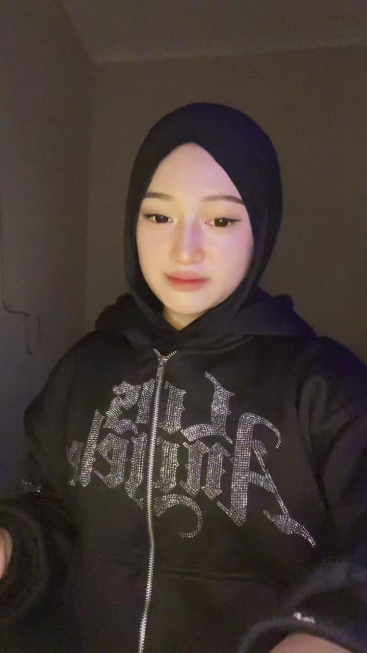 @juliaw