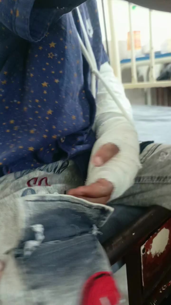 @Mari pyari Maa