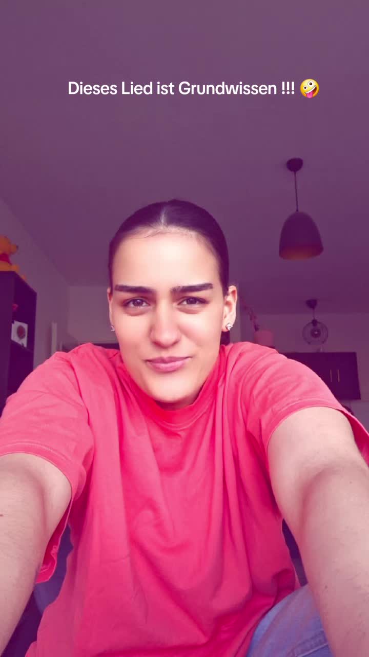 @23Celine_