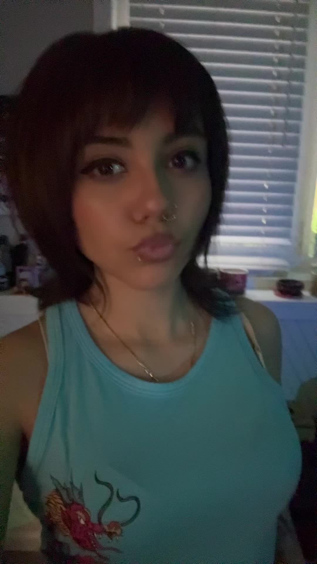 @️