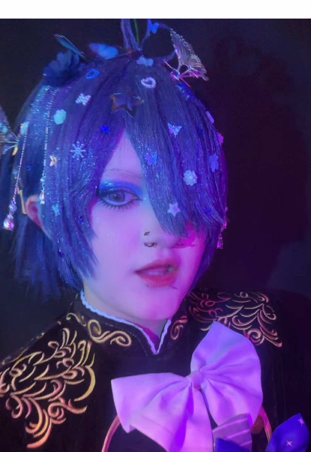 @·༻🕸️•-𝔾𝕝𝕚𝕥𝕔𝕙-•🕸️༺·