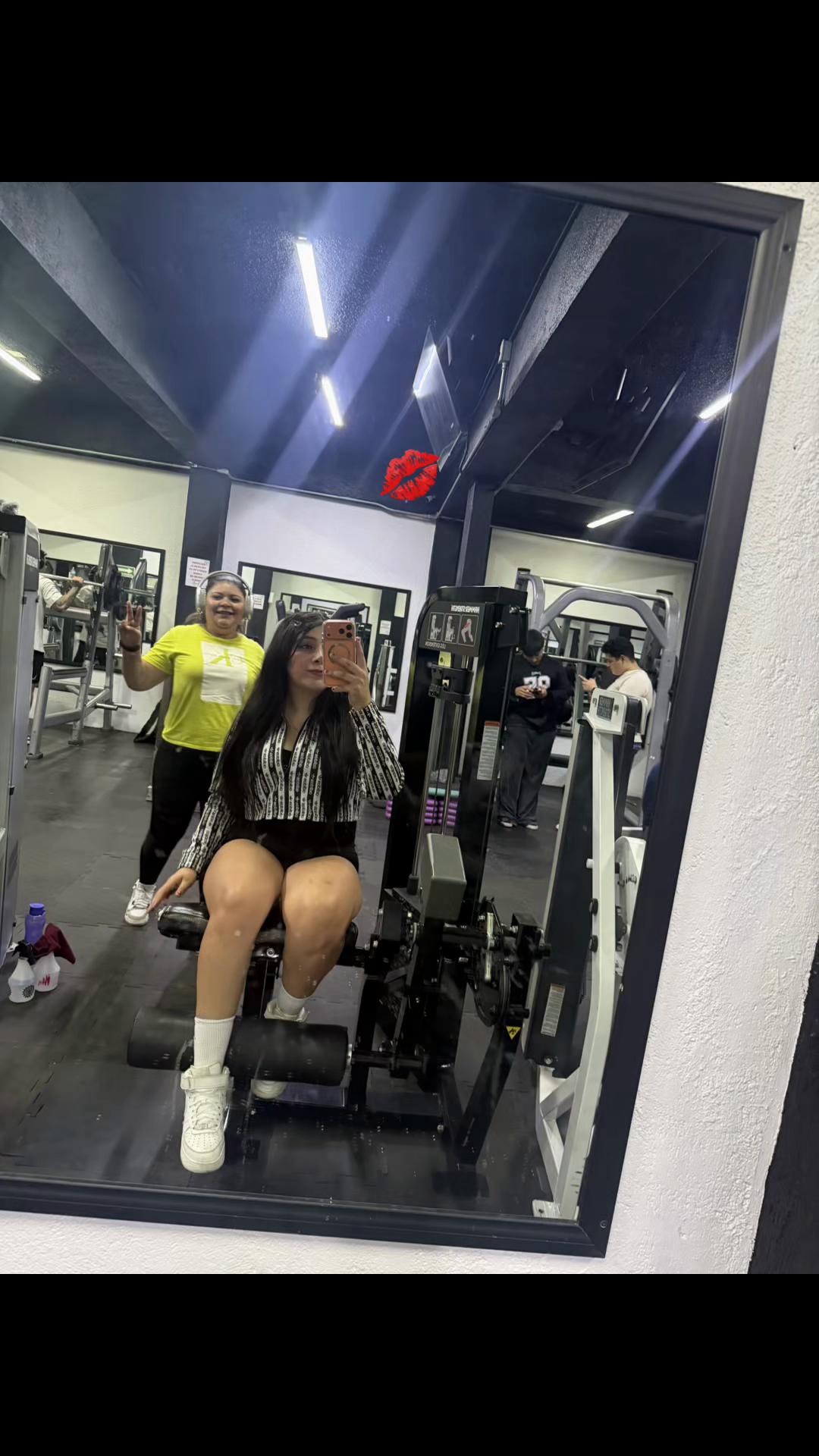 @GonzalezGonzalez🌸