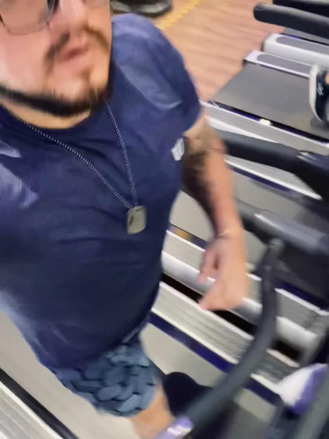 @Omar Peña