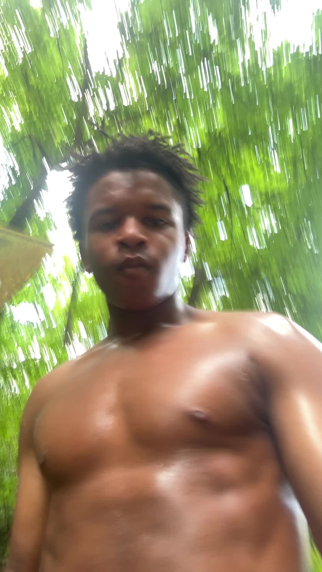 @🤮