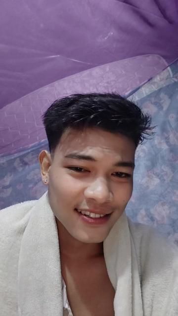 @ZwalPyaeKhant ♋