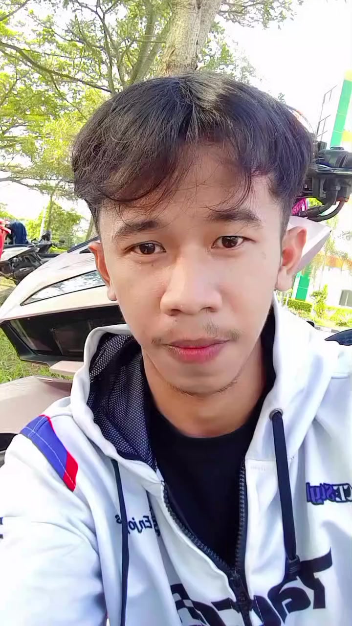 @Pinkyboyyy💫