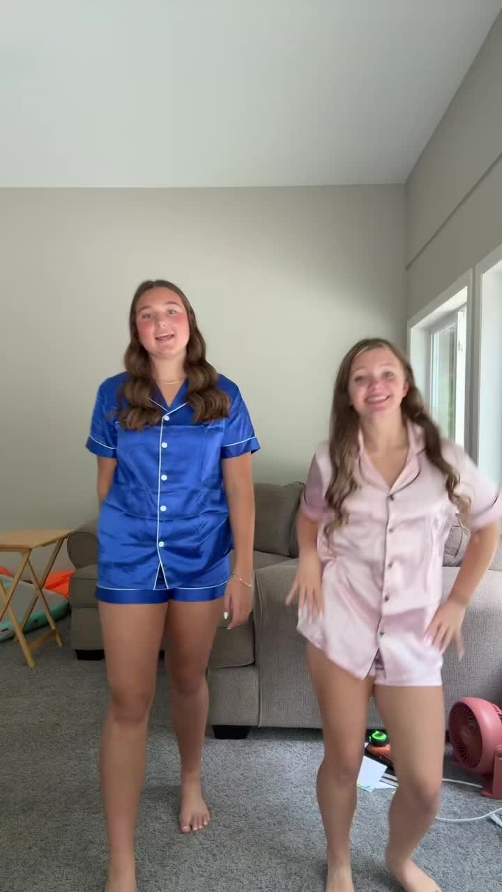 @𝐋𝐲𝐫𝐢𝐜