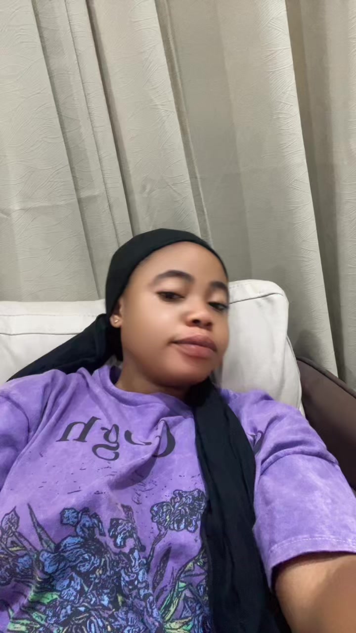 @Madam Bronii🤭🤍💎👩&zwj;🏫🌎