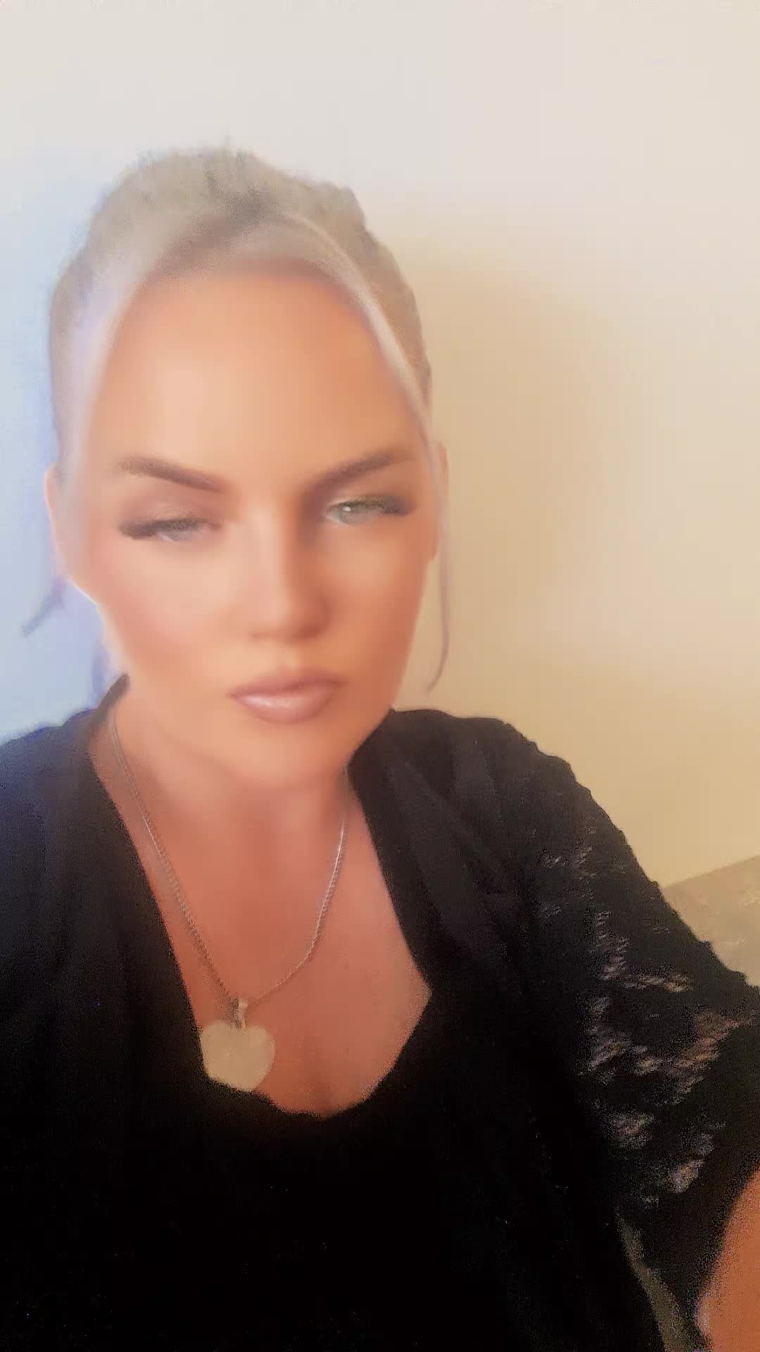 @Pia