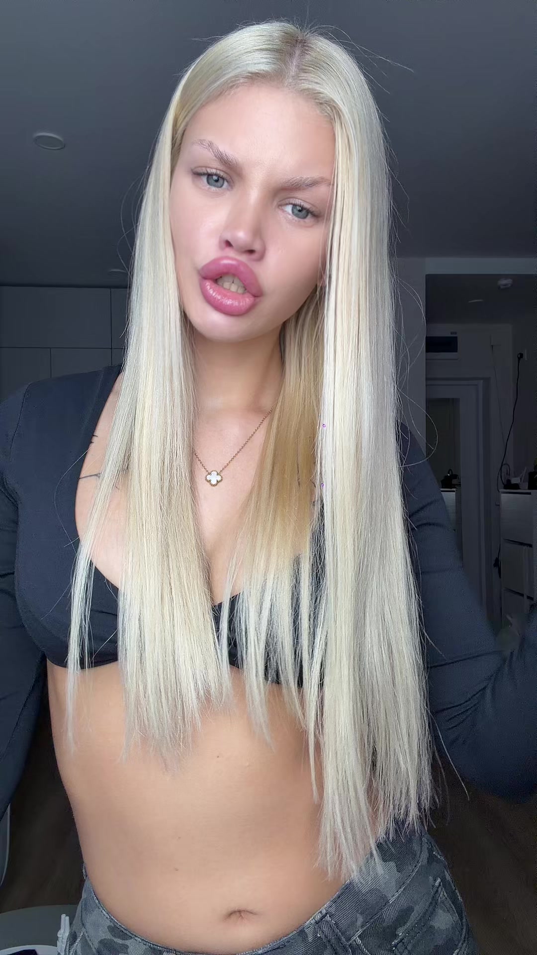 @Helenesss🦋🌸