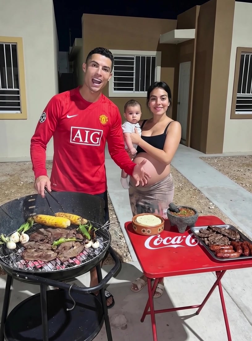 @Cr7 world