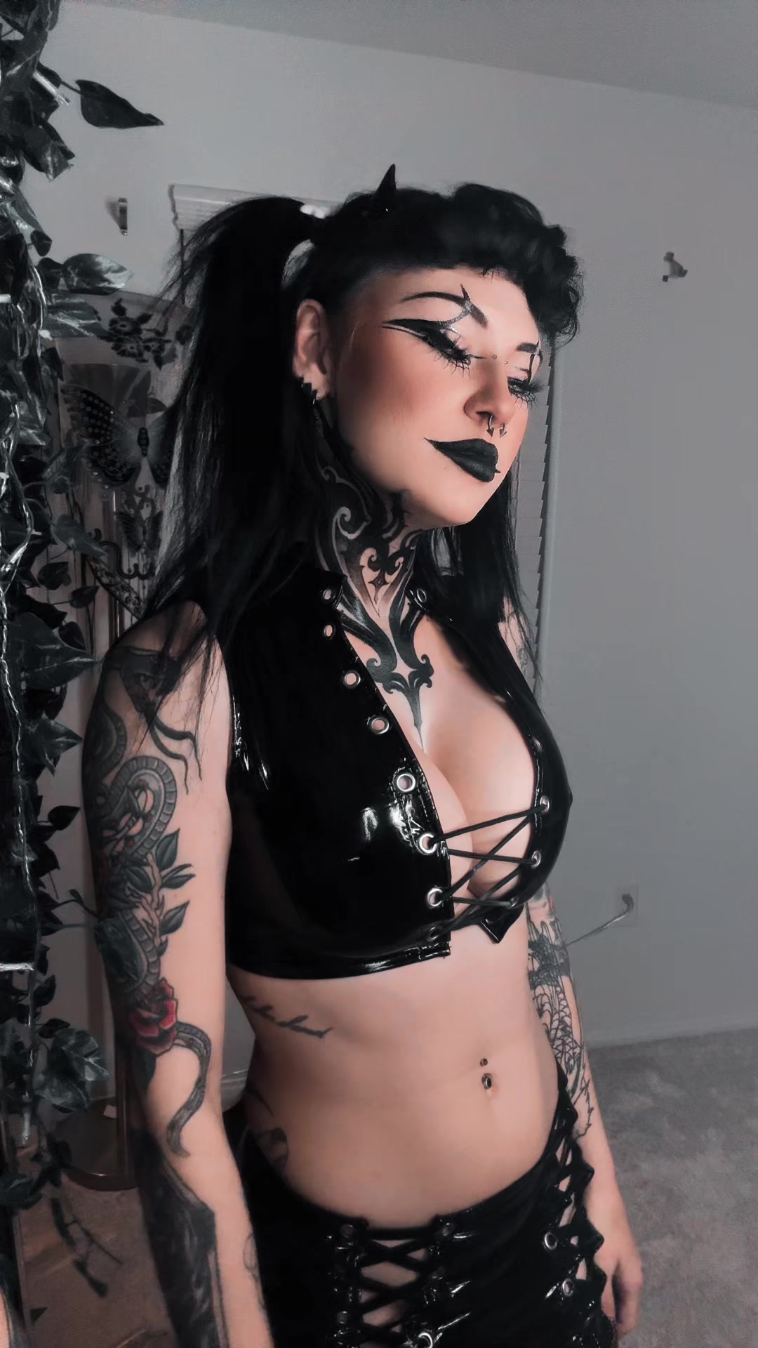 @Jemma_Highe_Official