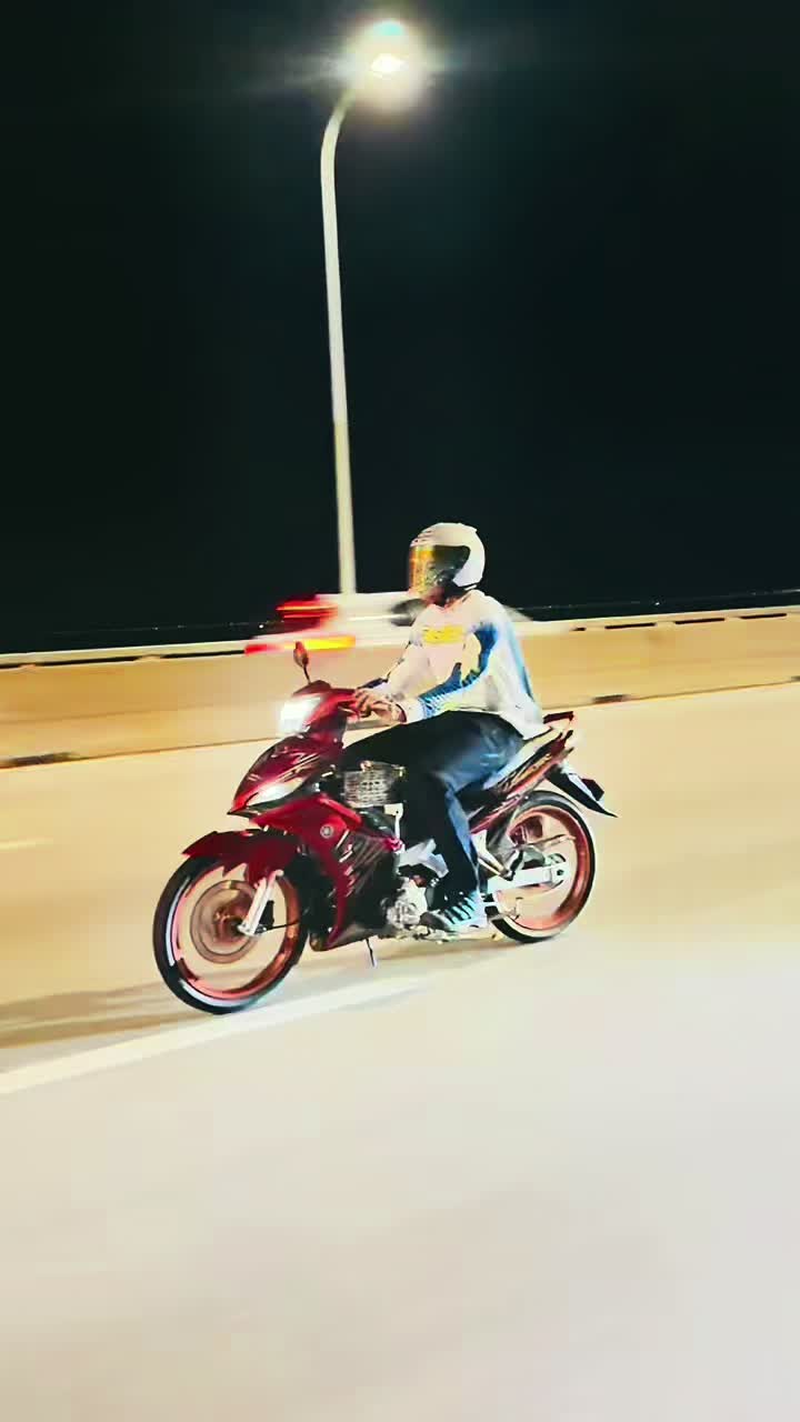 @OreoNgantuk