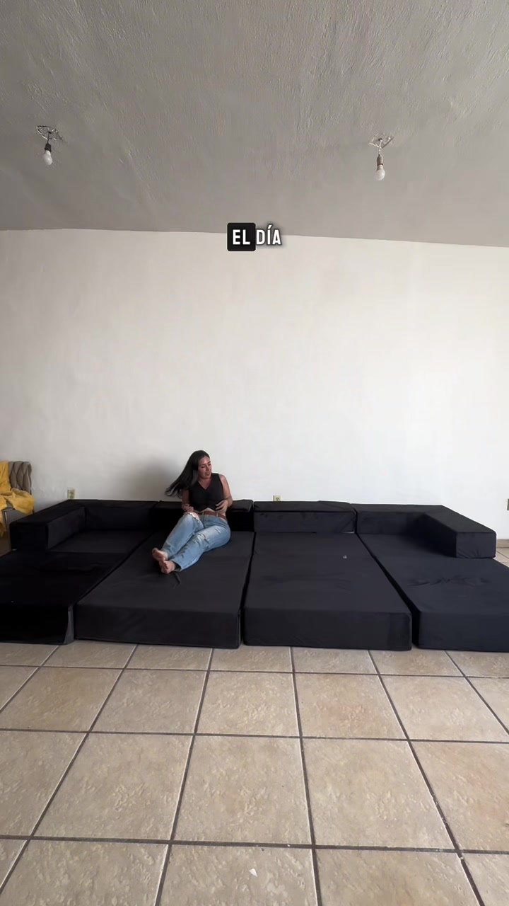 @Entrenudos