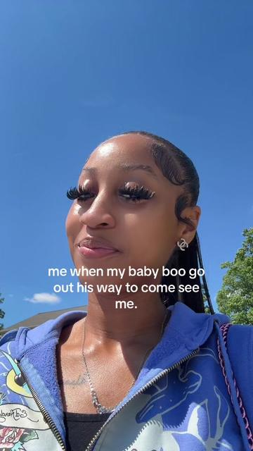 @Nia Simone