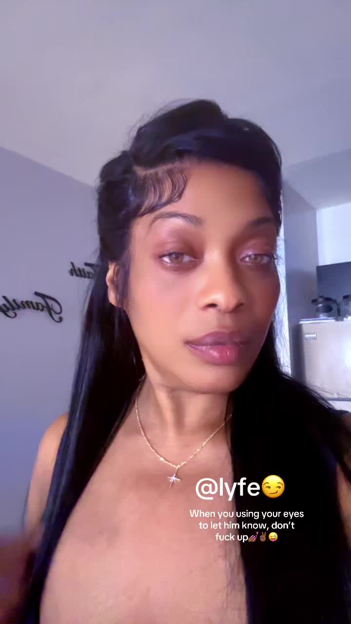 @Pretty Eye Sharline ♈😈