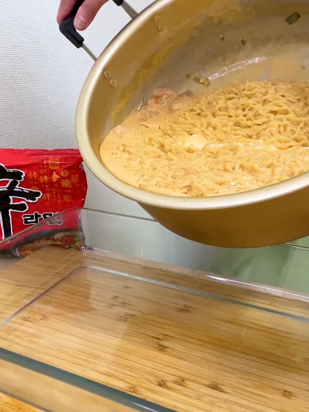 @楽々【食の変態】