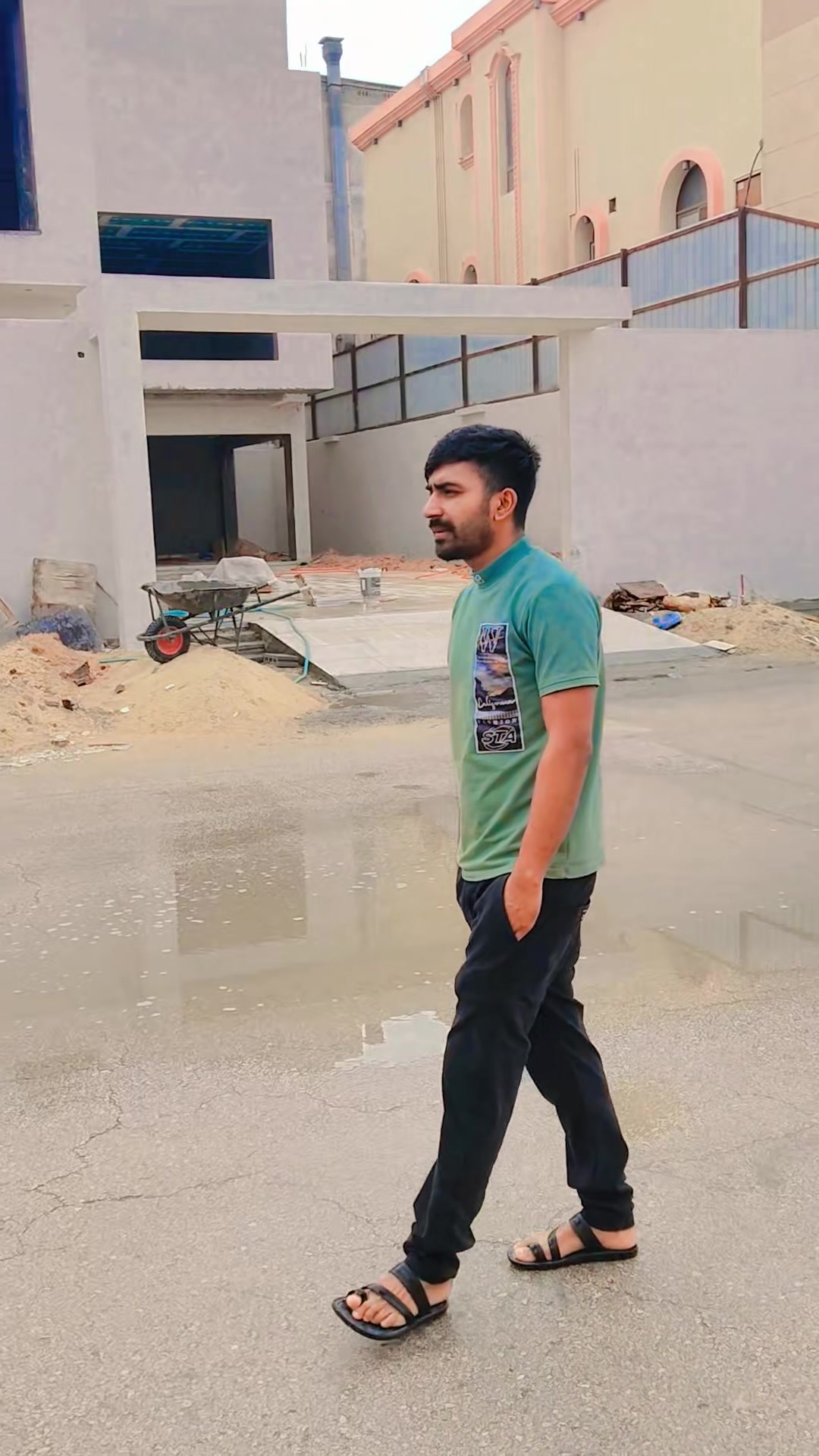 @sharukh N __🇳🇵🥰👈🇸🇦