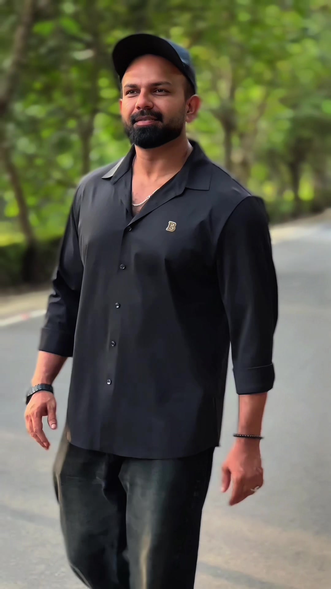 @👑തൊപ്പിക്കാരൻ👑