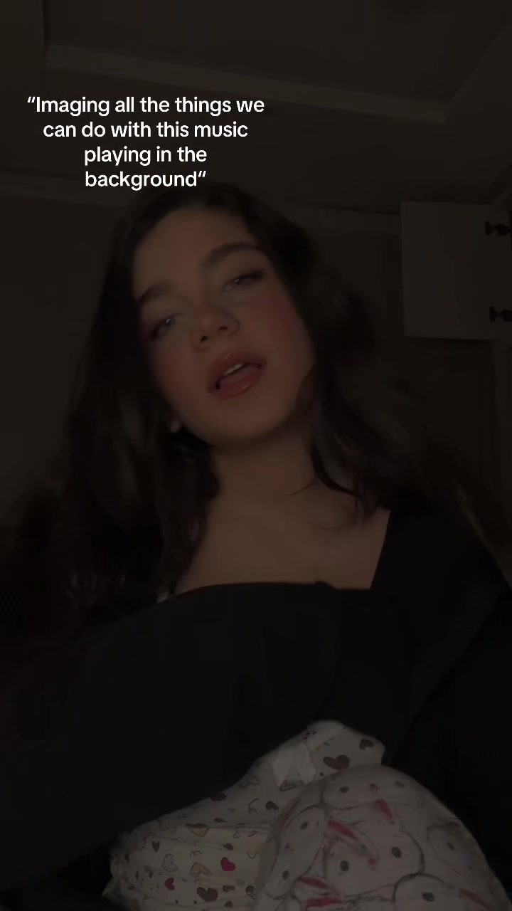 @callmeheli0