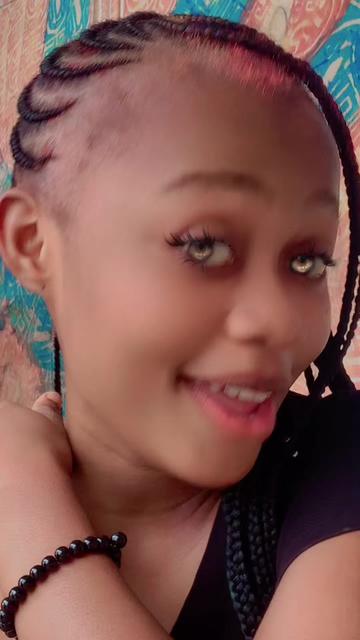 @LA JOIE LA STAR 🥰💝