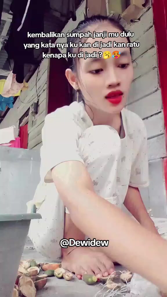 @Dewi💞🥰