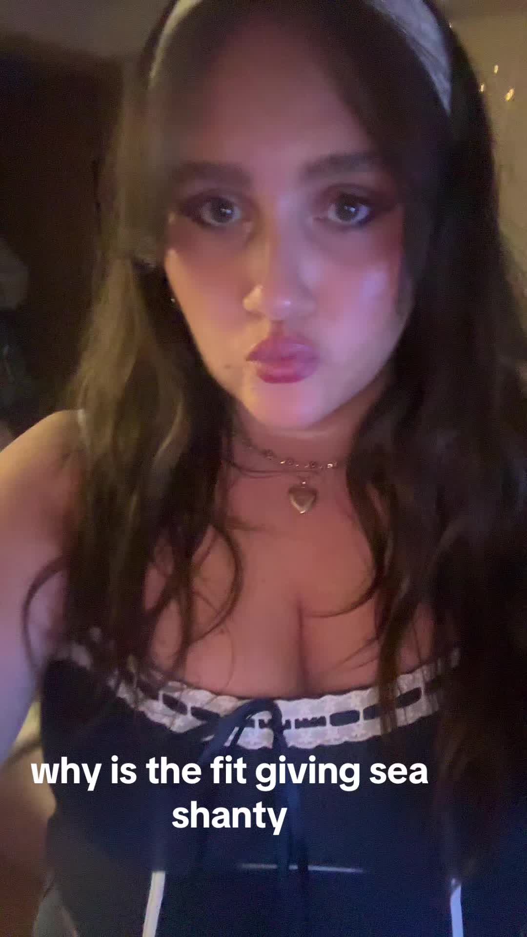 @elena