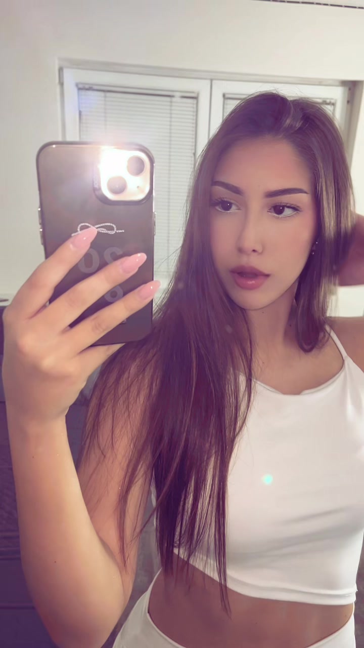 @𝓙𝓮𝓵𝓮𝓷𝓪