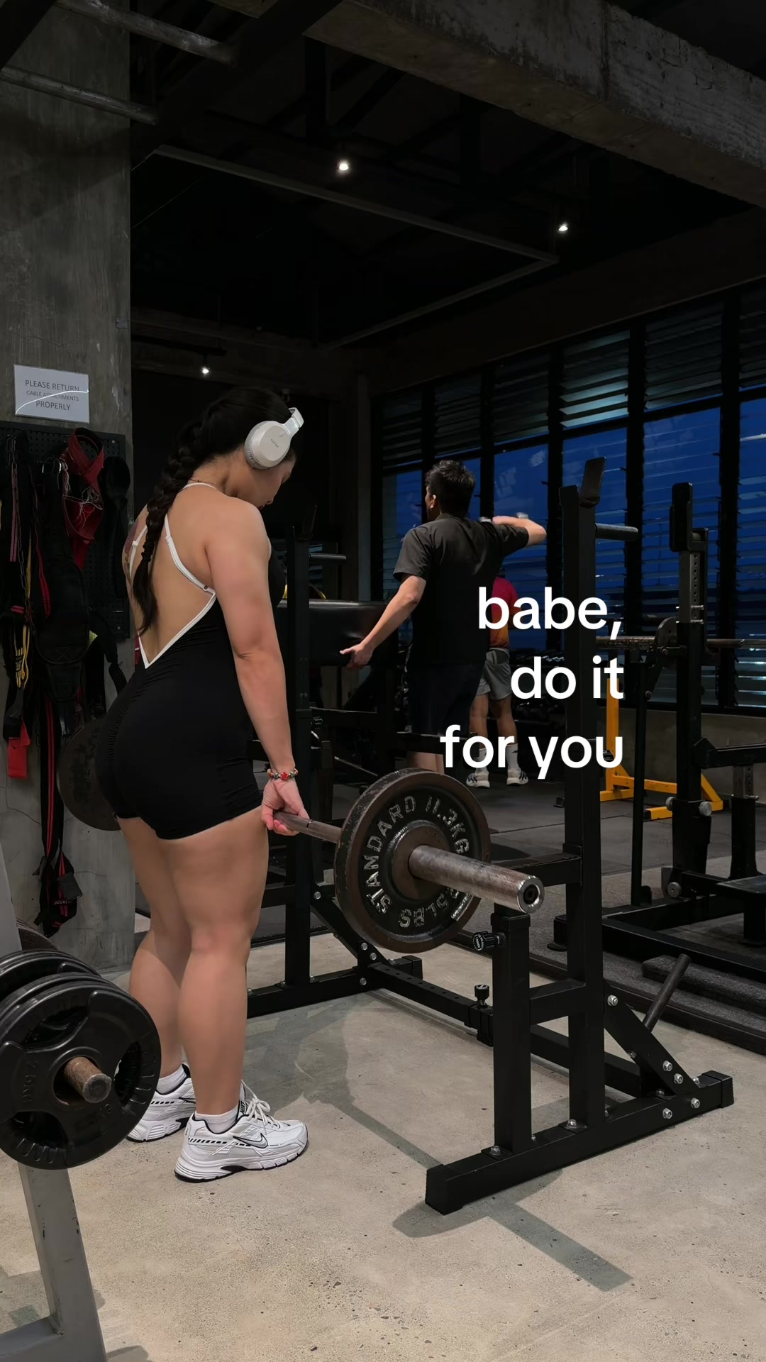 @𝘙