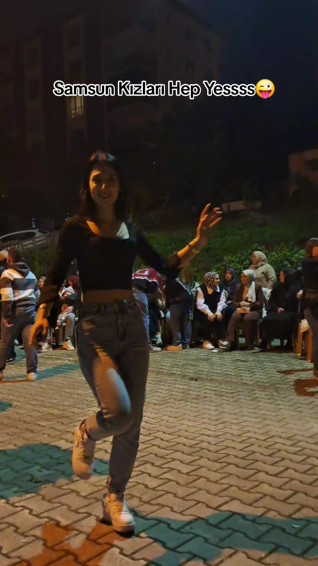 @Su