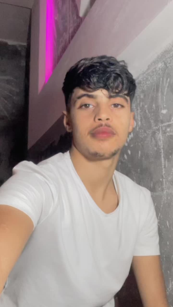 @⚡ Ɱ Ꭺ ℍ Ɱ Ꮻ Ũ 𝕯 💜