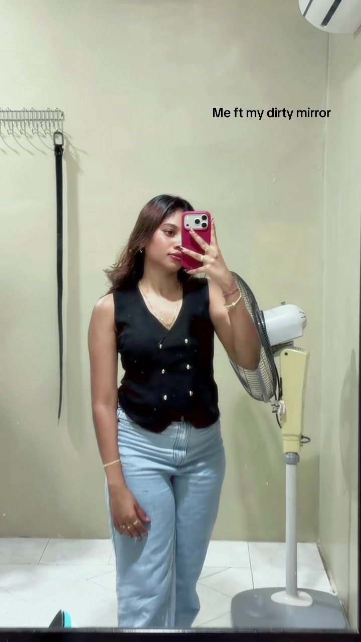 @PRIYA🧚🏻&zwj;♀️