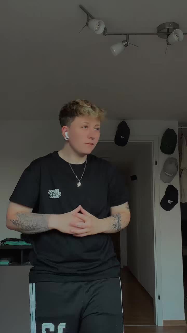 @๐