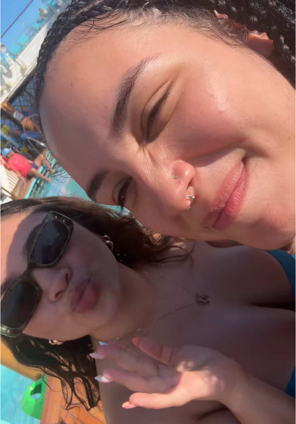 @Bella Cruz