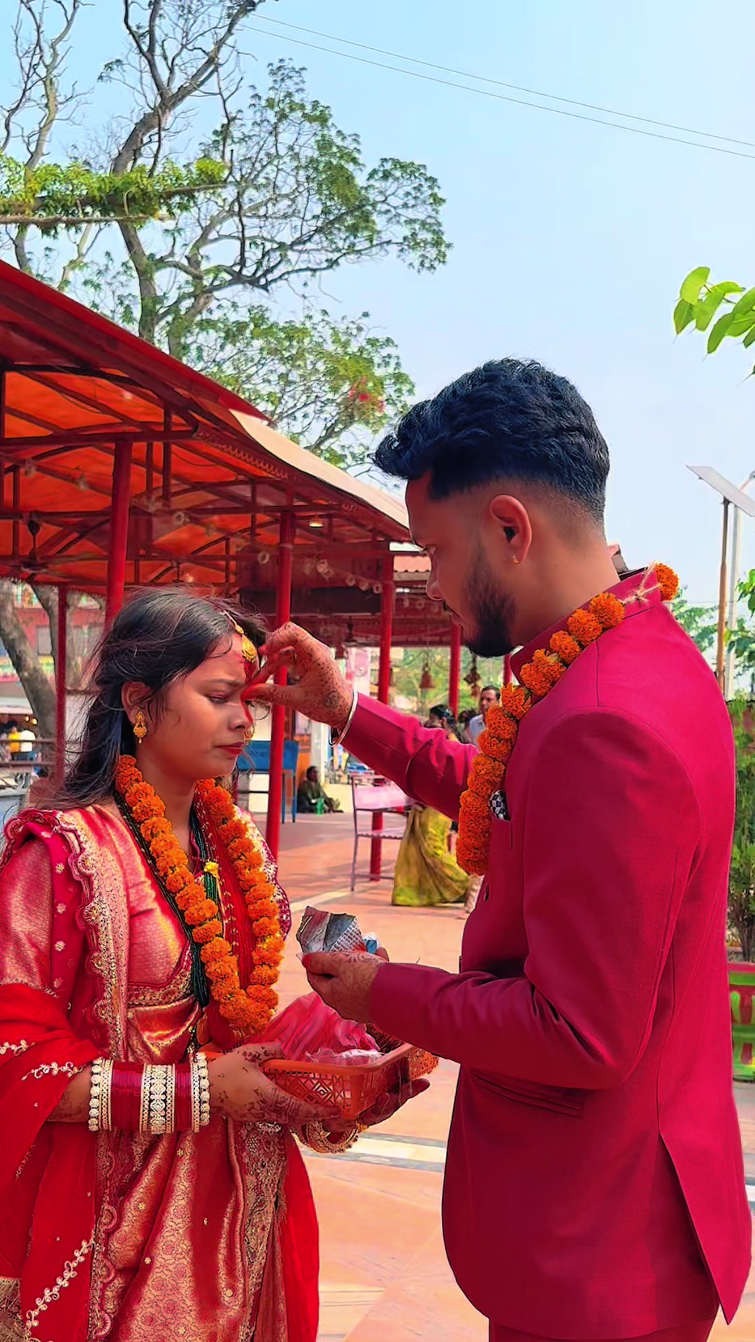 @Aditya 🧿ᥫ᭡